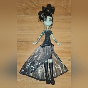 Ghouls Rule Frankie Doll